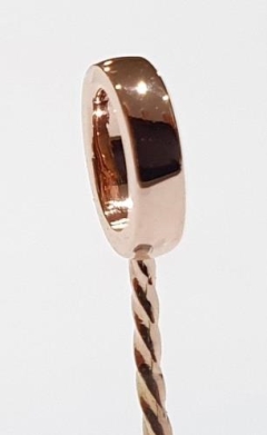 THIN OVAL BAIL (SIMILAR TO 051)
