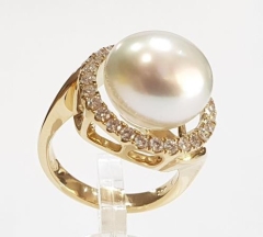 12-13mm S/SEA KESHI,18KYG RD CLSTR HALO 0.55ct