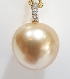 12mm GOLD S/SEA,9KYG PENDANT,0.05ct