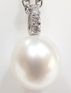 9mm S/SEA,18KWG PENDANT,0.05ct
